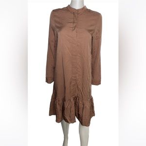 Women’s dress size small